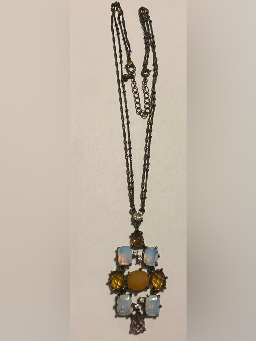 Costume Unsigned Avon Necklace #9226